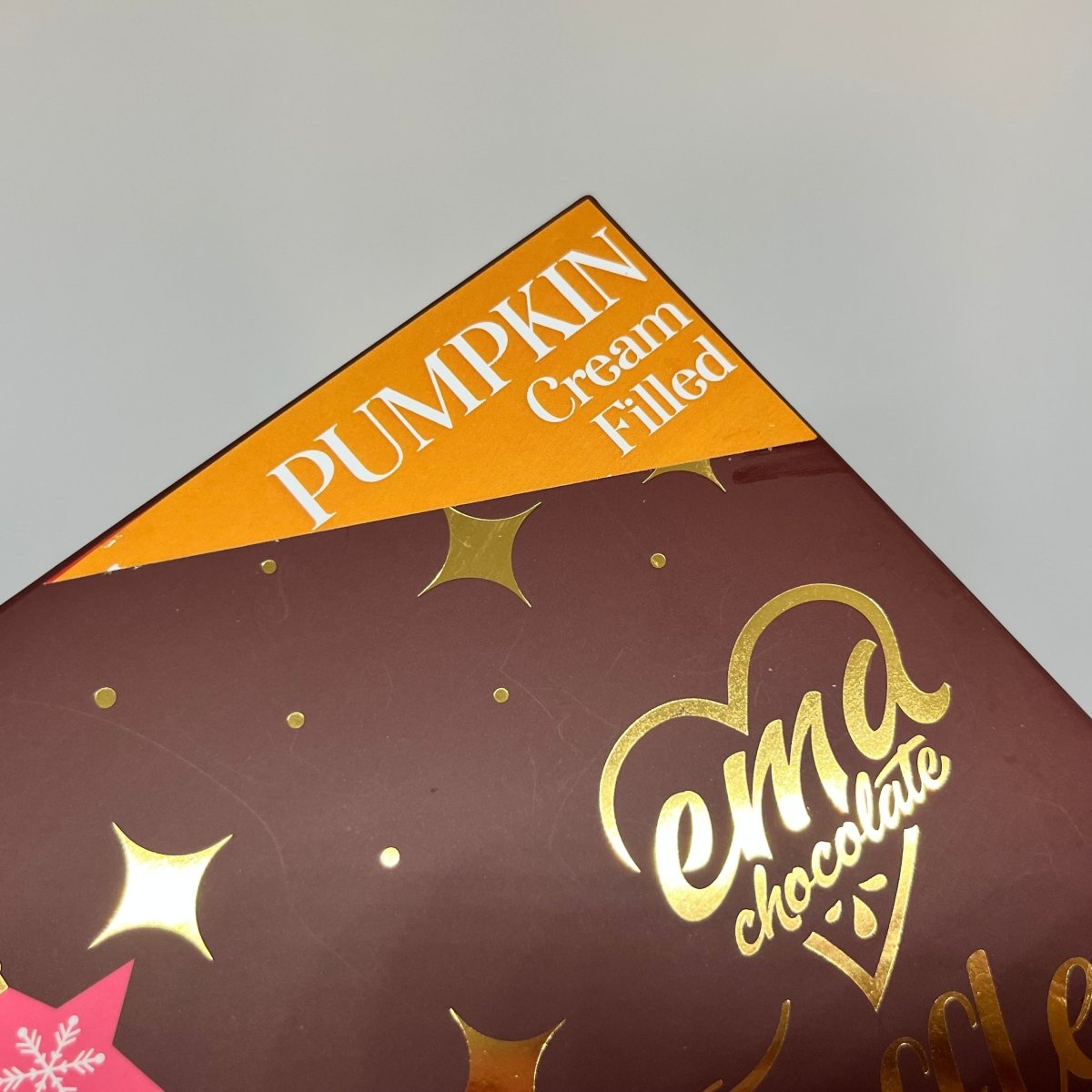 Ema Chocolate Milk and White Chocolate Truffles with Pumpkin Cream Filled - Merry Christmas Box - 250g - TryAladdin