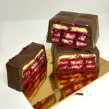 Ulker Chocolate Cake Bar with Mixed Berry Filling (Cikolatali Yas Pasta)