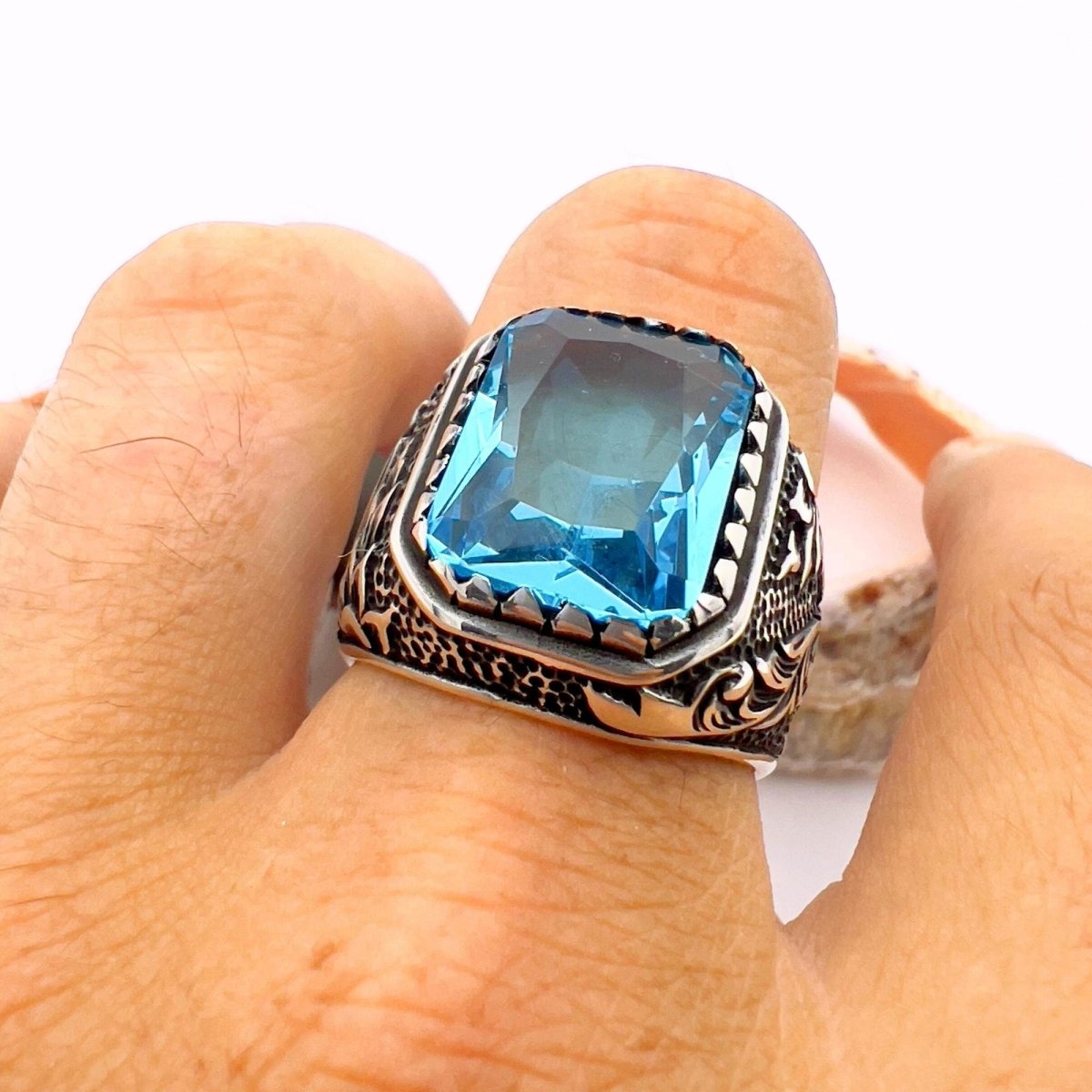 Blue Aquamarine Men's Silver Ring - TryAladdin