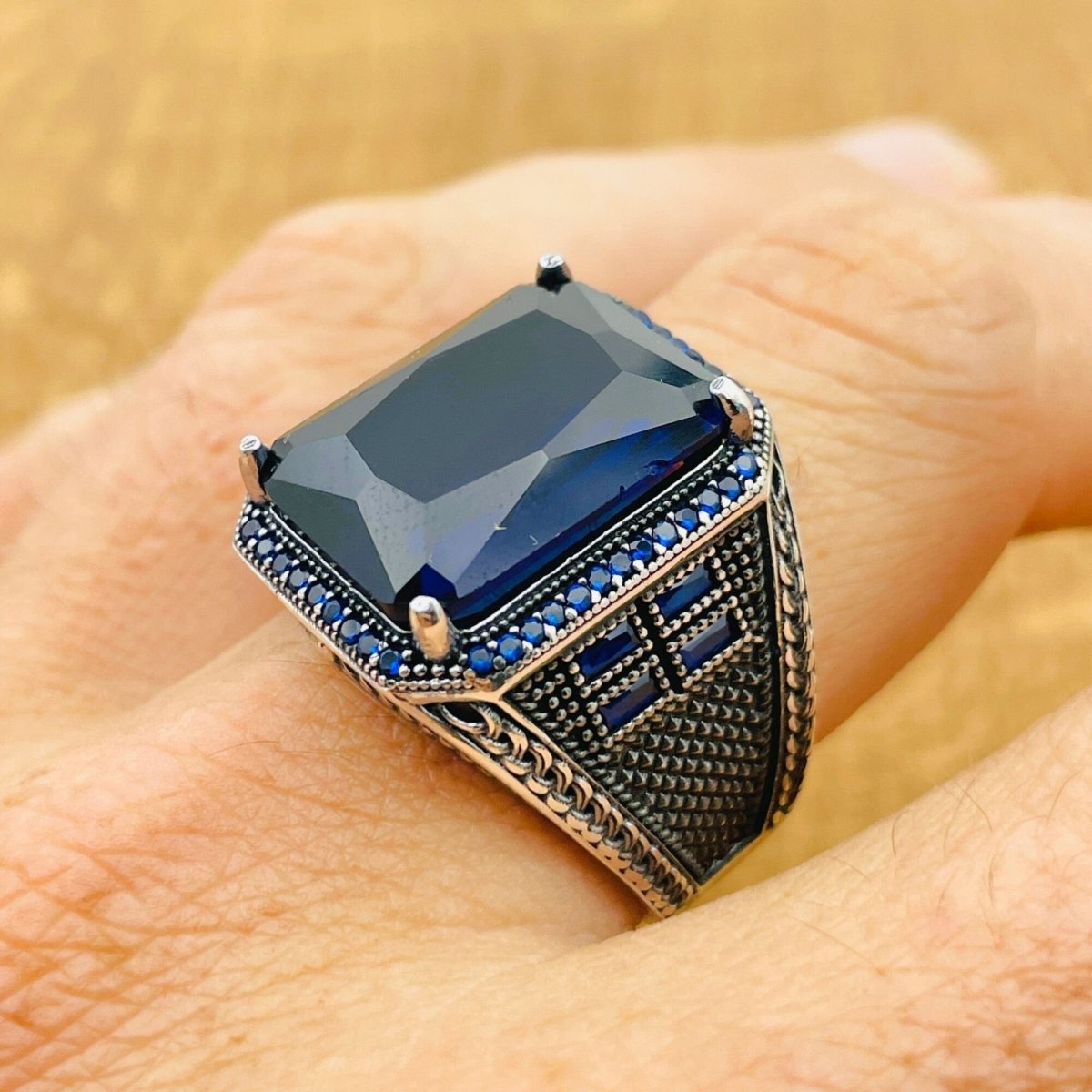 Blue Sapphire Silver Ring - TryAladdin