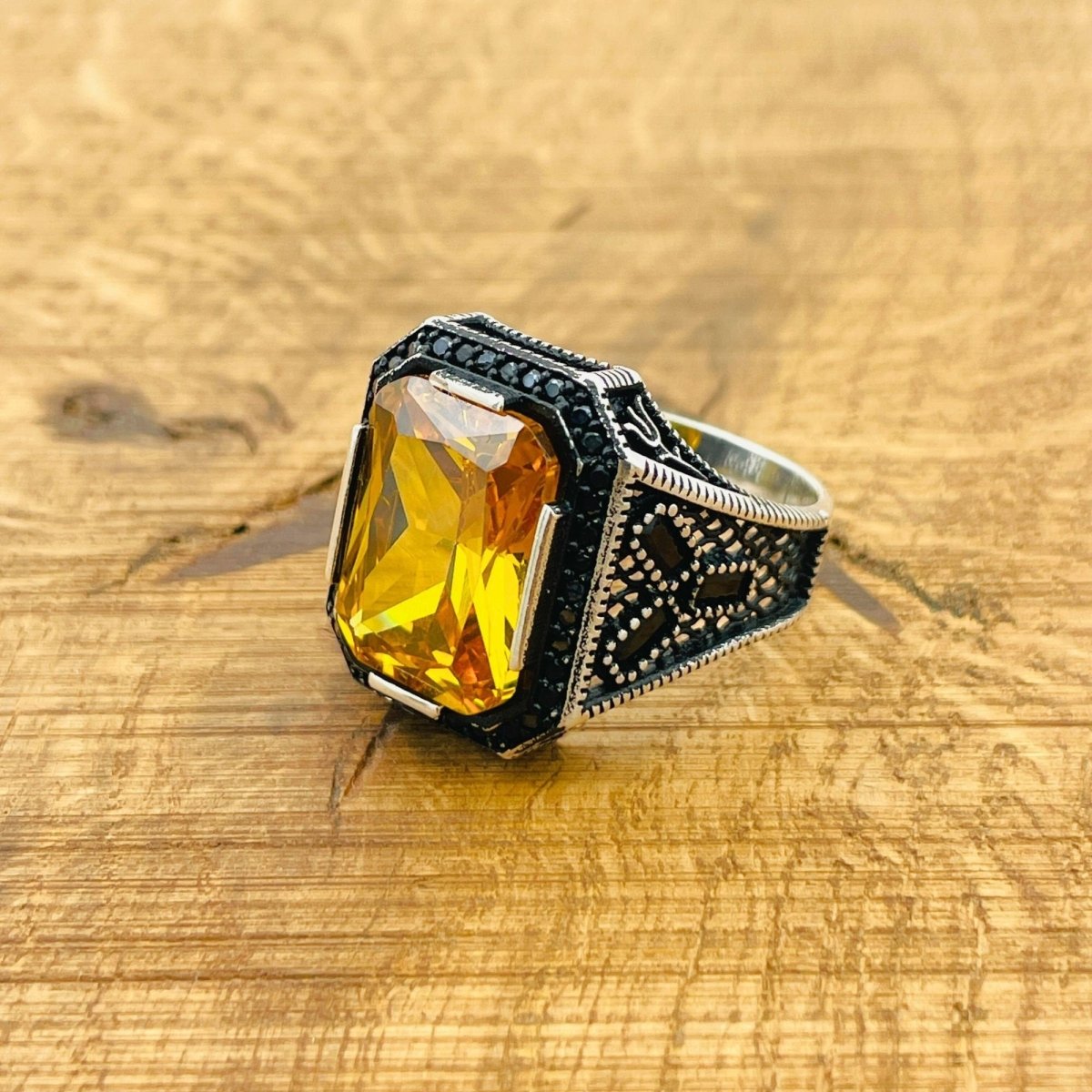 Citrine Silver Ring - TryAladdin