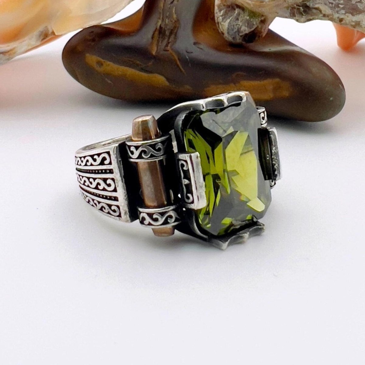 Green Peridot Silver Ring - TryAladdin