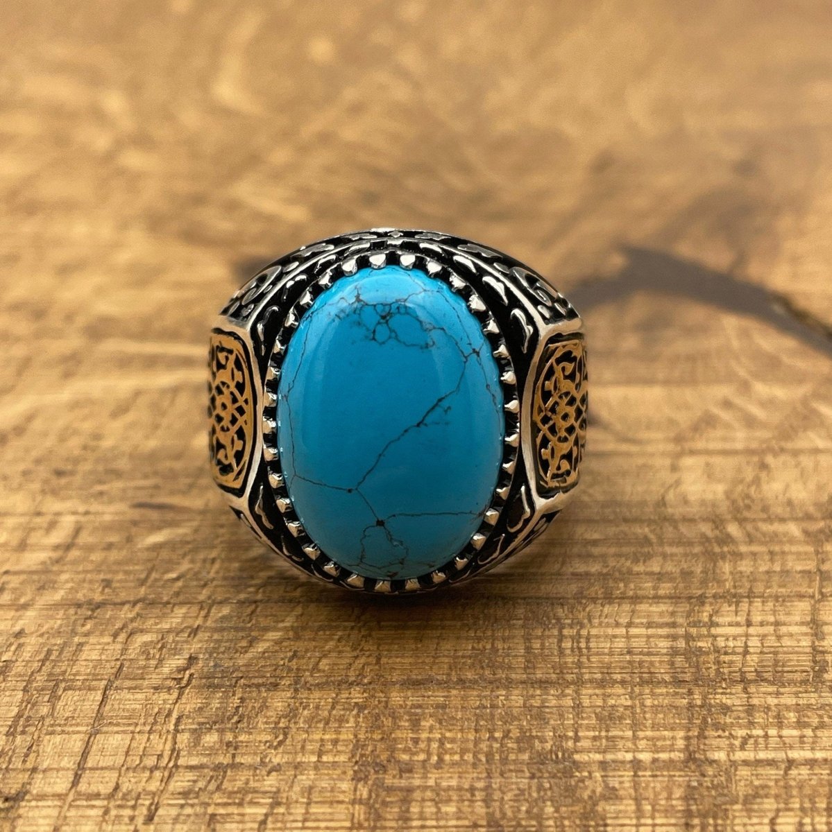 Handmade Men's Oval Blue Turquoise Silver Ring - TryAladdin