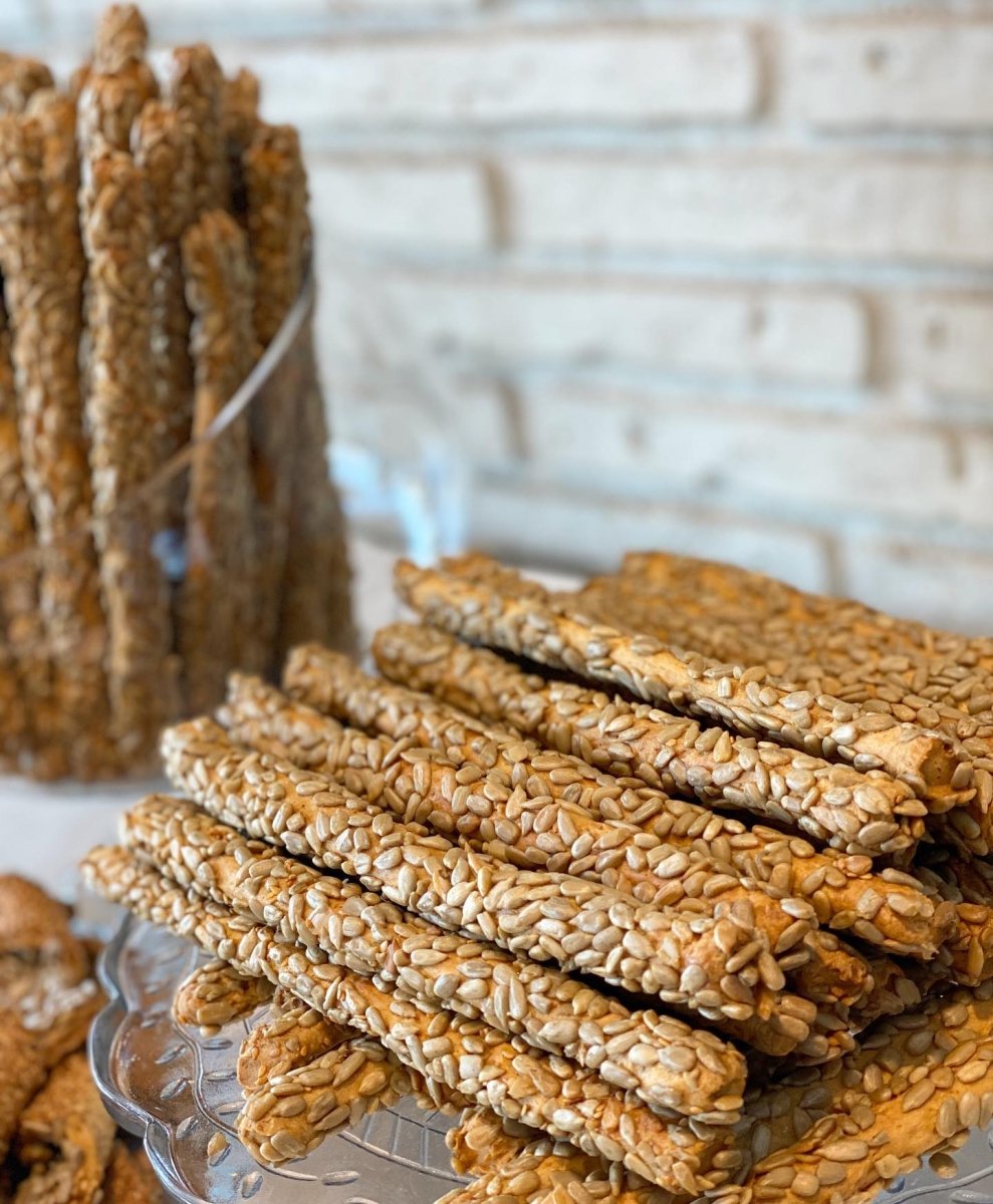 Kalamoz | Salty Sticks with Sunflower Seeds - Turkish Bakery Cekirdekli Cubuk Kraker - TryAladdin