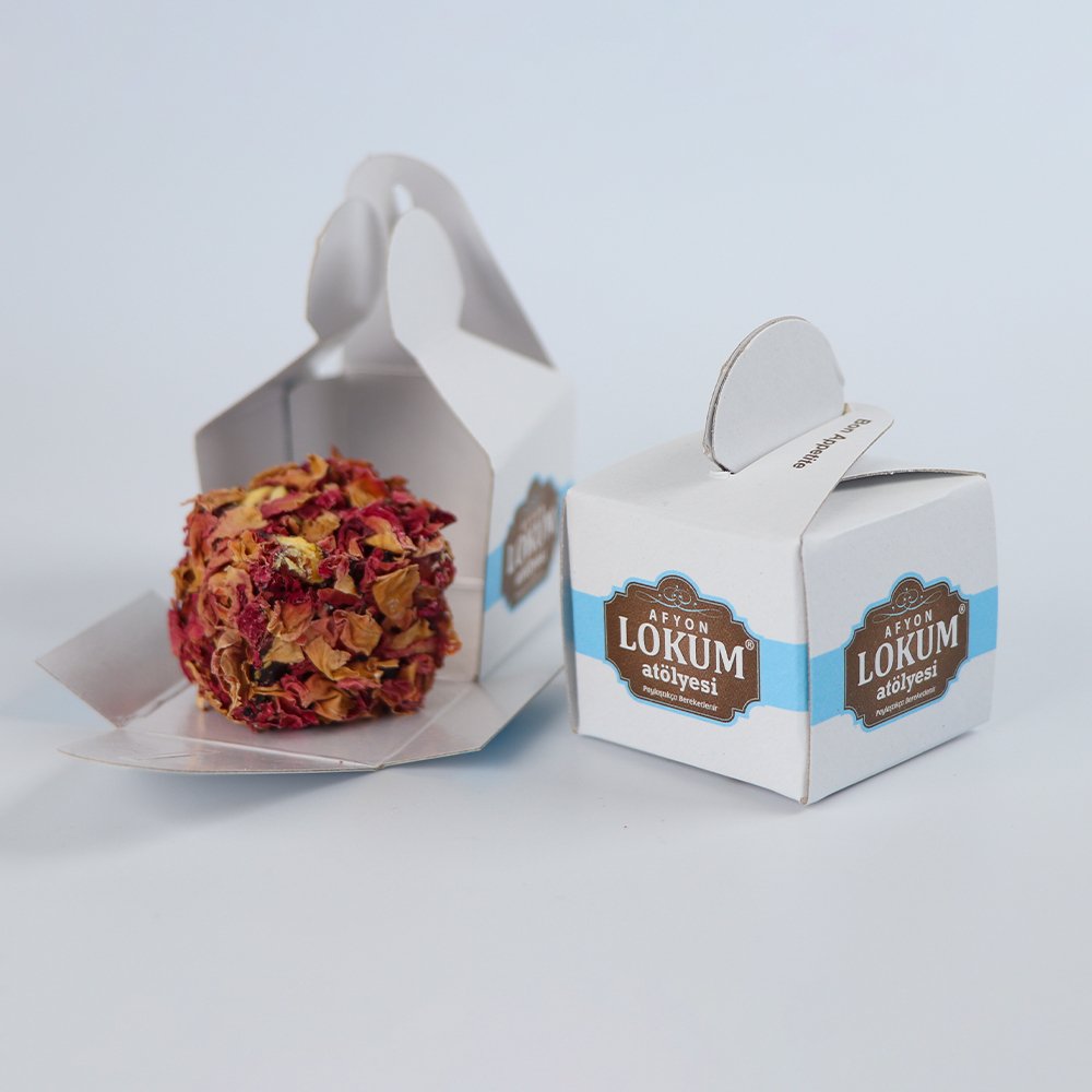 Lokum Atolyesi | Pistachio Turkish Delight Covered with Rose Leafs (In 10 Single Boxes) - TryAladdin