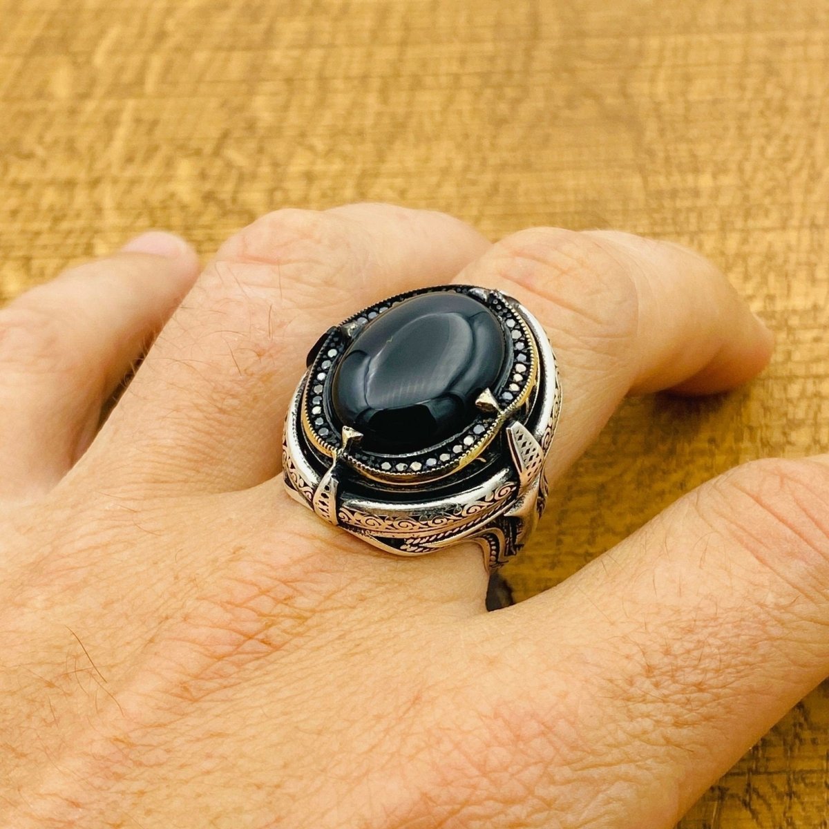 Men Black Onyx Silver Ring - TryAladdin