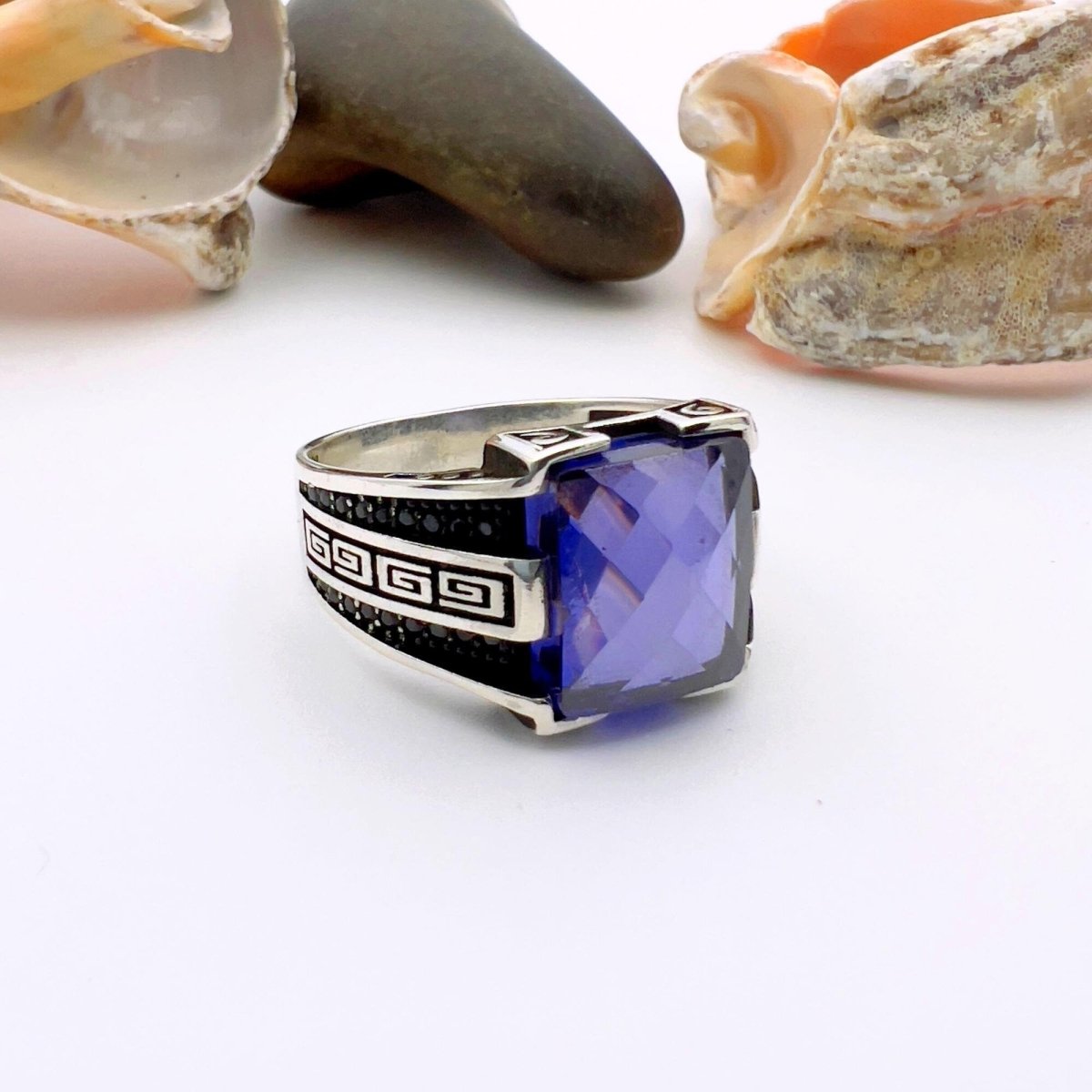 Men's Amethyst Ring - TryAladdin