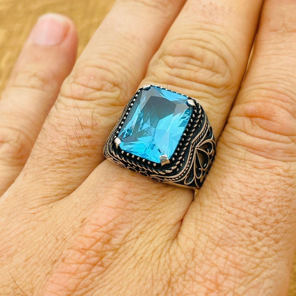 Men's Aquamarine Square Ring - TryAladdin