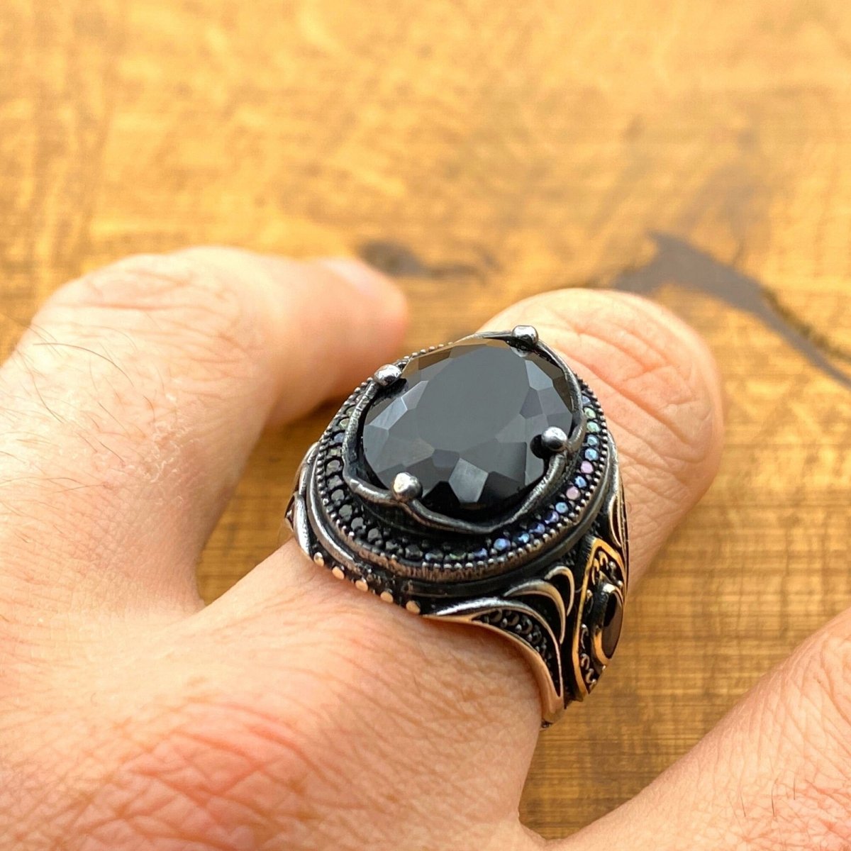 Men's Black Onyx Silver Ring - TryAladdin