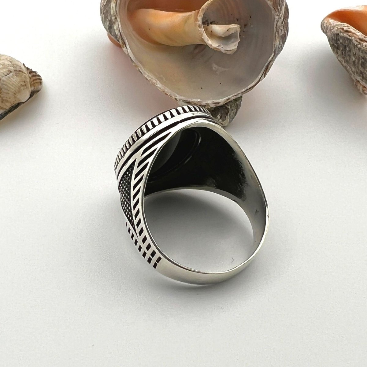 Men's Black Onyx Stone Silver Ring - TryAladdin