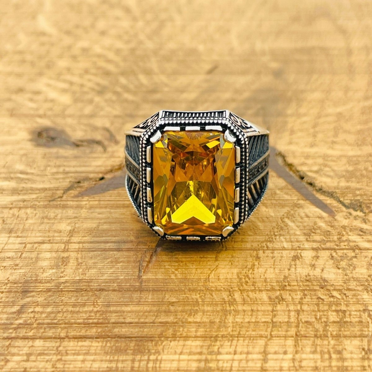 Men's Citrine Silver Ring - TryAladdin