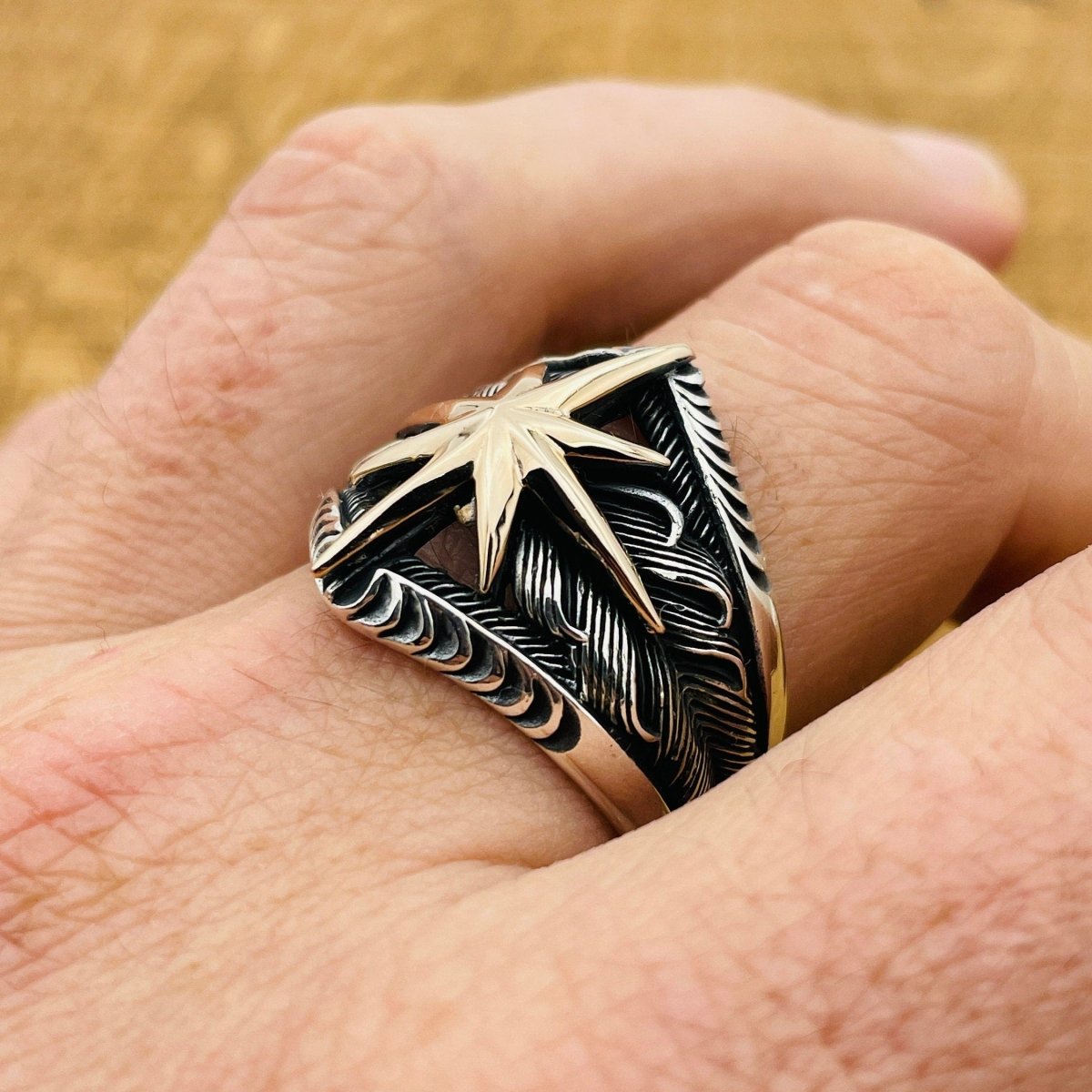 Men's Handmade Compass Ring - TryAladdin