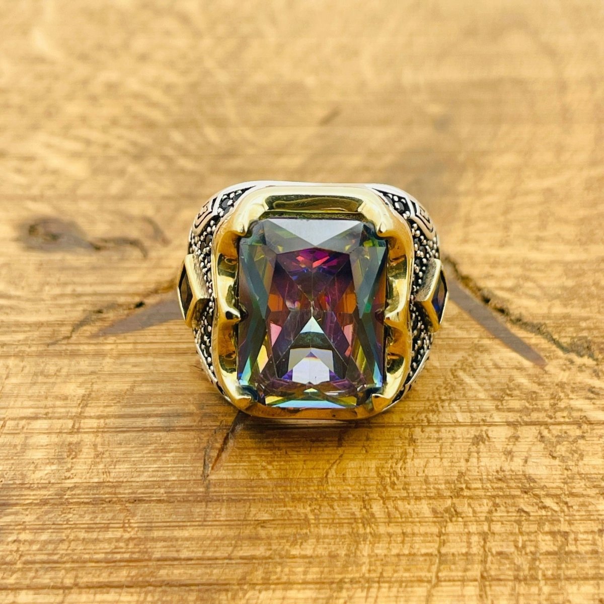 Men's Mystic Topaz Silver Ring - TryAladdin