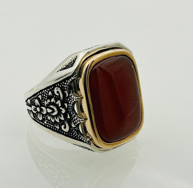 Men's Natural Red Aqeeq Silver Ring - TryAladdin