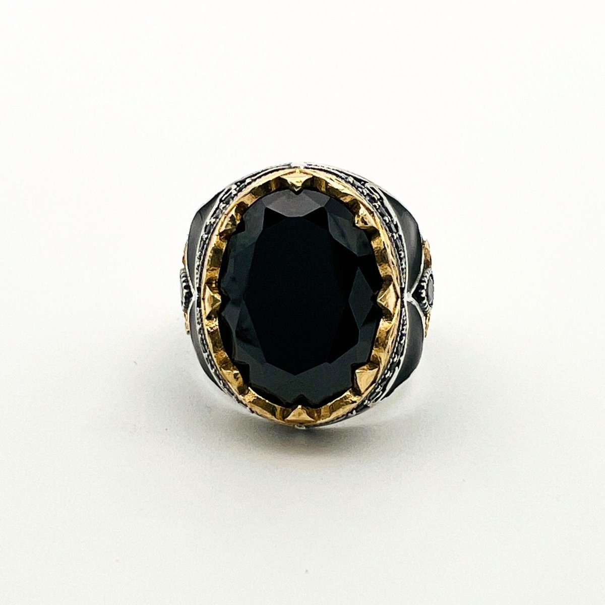 Men's Oval Onyx Silver Ring - TryAladdin