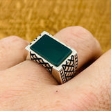 Men's Rectangle Green Agate Stone Ring - TryAladdin