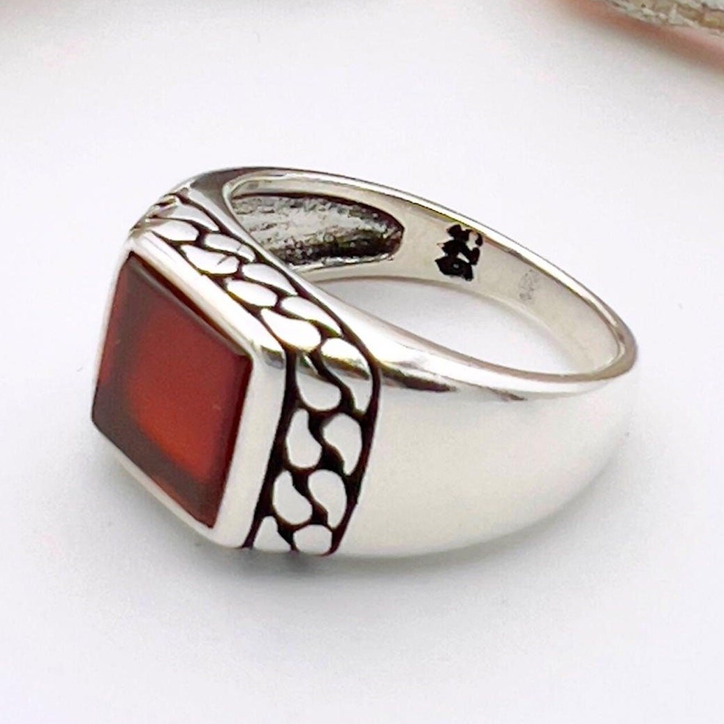 Men's Red Agate Stone Silver Ring - TryAladdin