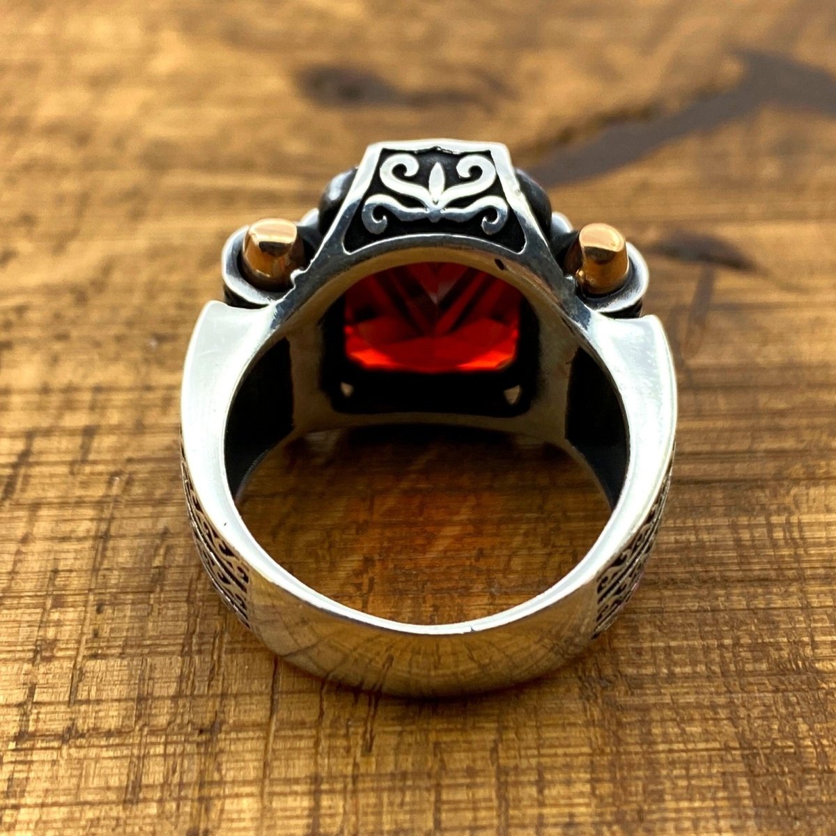 Men's Red Ruby Ring - TryAladdin