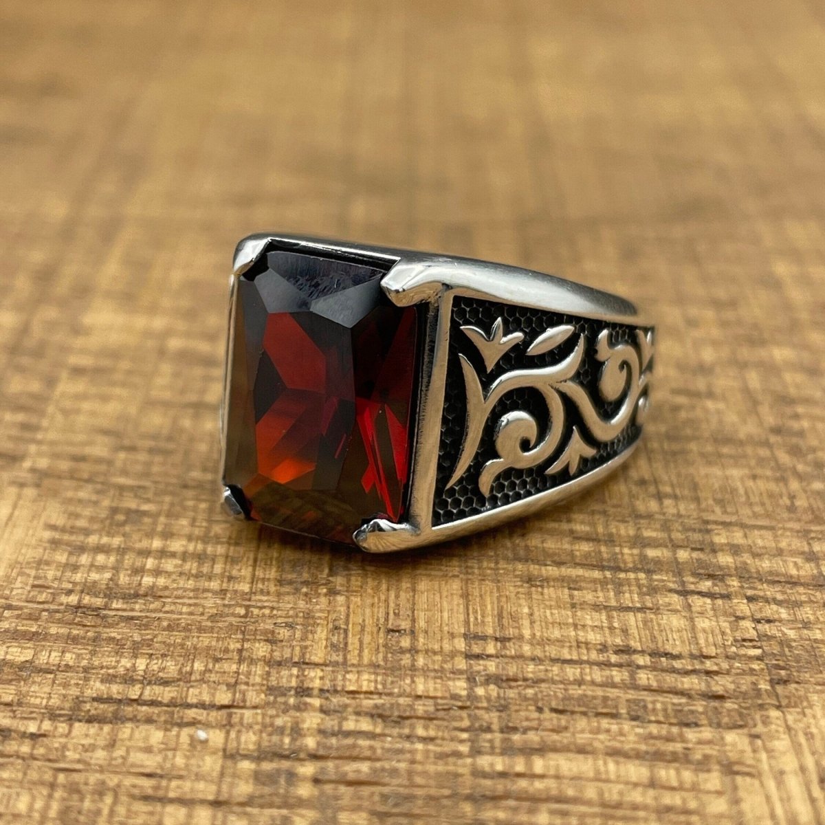 Men's Red Ruby Stone Silver Ring - TryAladdin