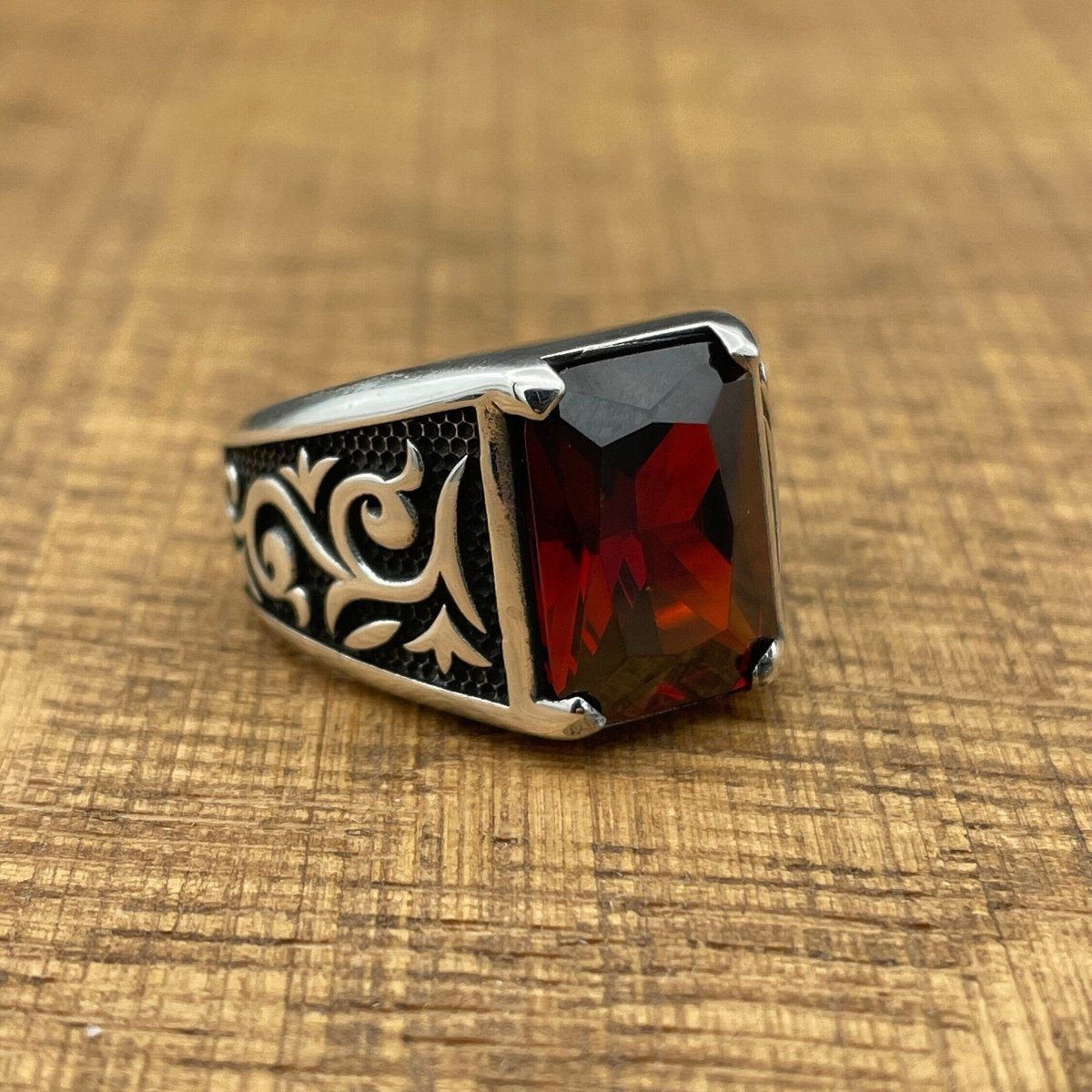 Men's Red Ruby Stone Silver Ring - TryAladdin