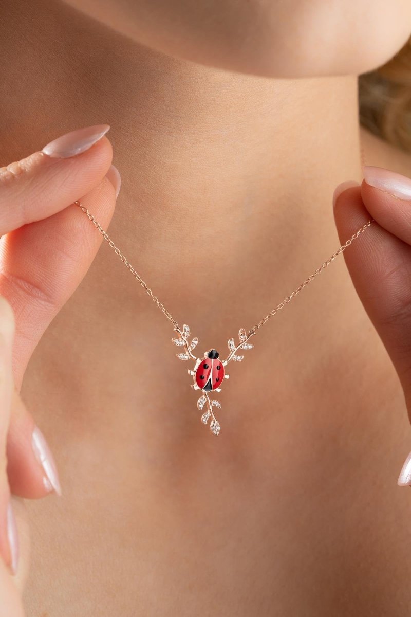 Nereze | Ladybug Necklace with Red Enamel on a Branch - TryAladdin