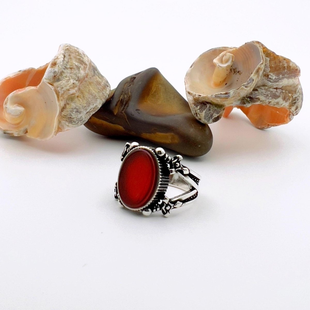 Red Agate Sword - Detail Men's Ring - TryAladdin