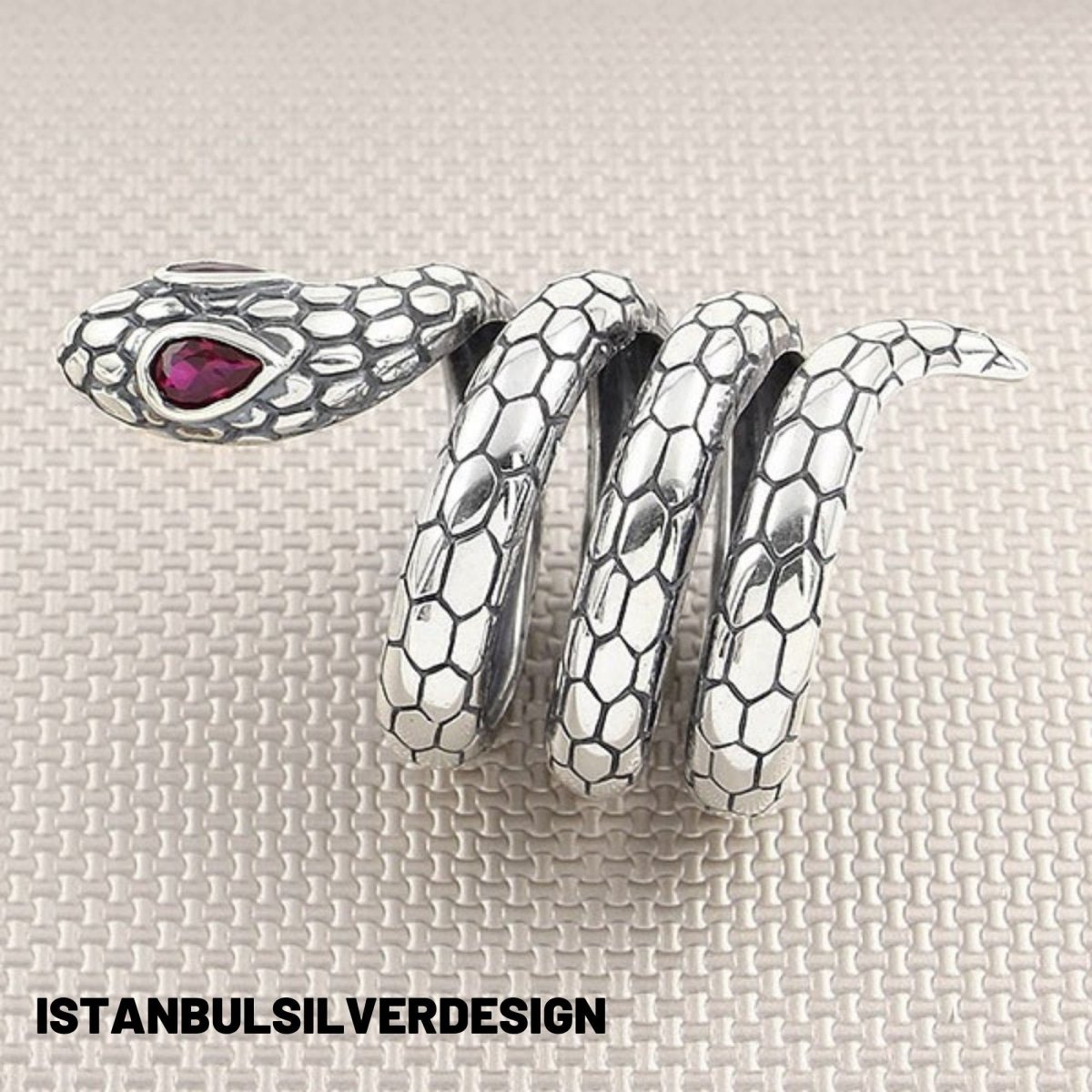 Snake Red Stone Ring - TryAladdin