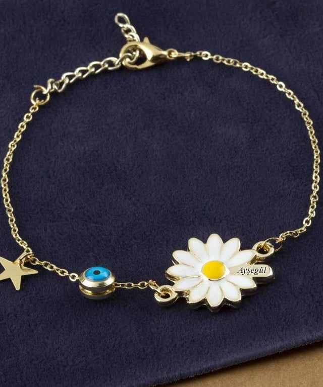 Taki | Personalized Nazar Evil Eye Daisy Bracelet - TryAladdin