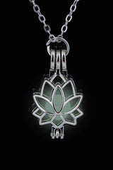 Taki | Green Phosphorescent Women's Lotus Necklace - TryAladdin