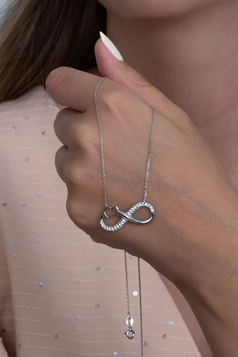 Taki | Silver Heart Infinity Necklace Eternal Love Necklace Valentine Gift - TryAladdin