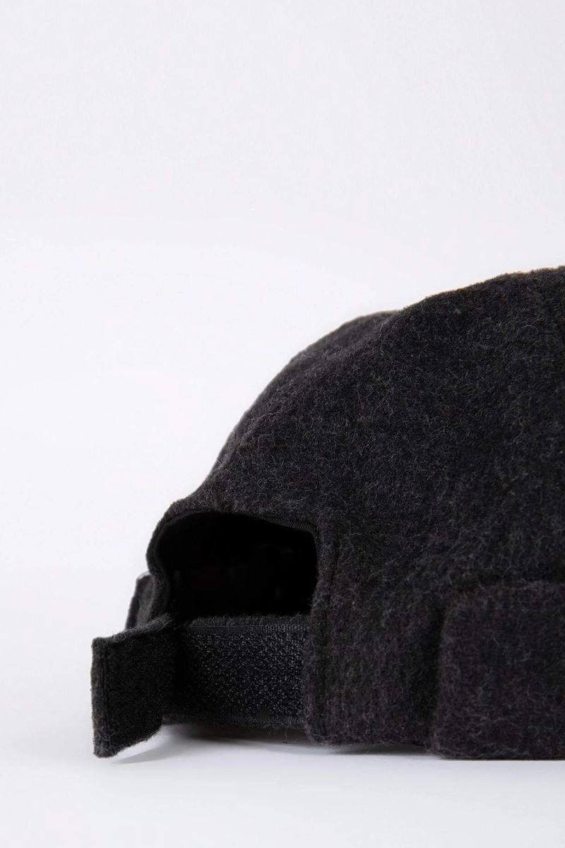 Taki | Winter Woolly Retro Docker Cap - Unisex Skullcap Beanie - TryAladdin