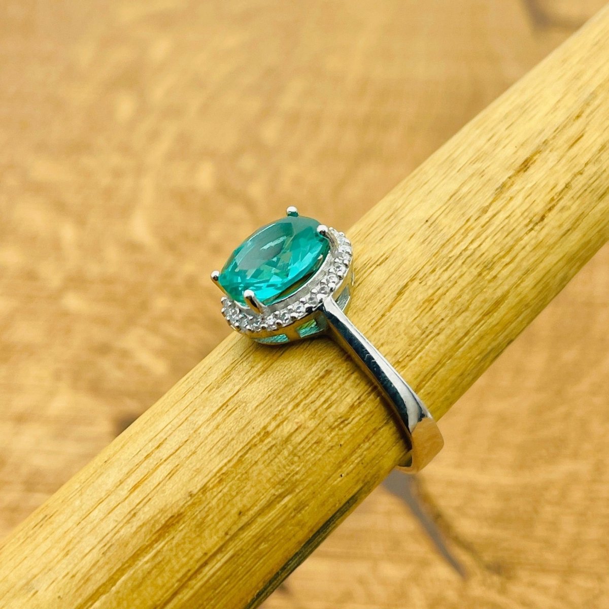 Women's Aquamarine Minimalist Ring - TryAladdin