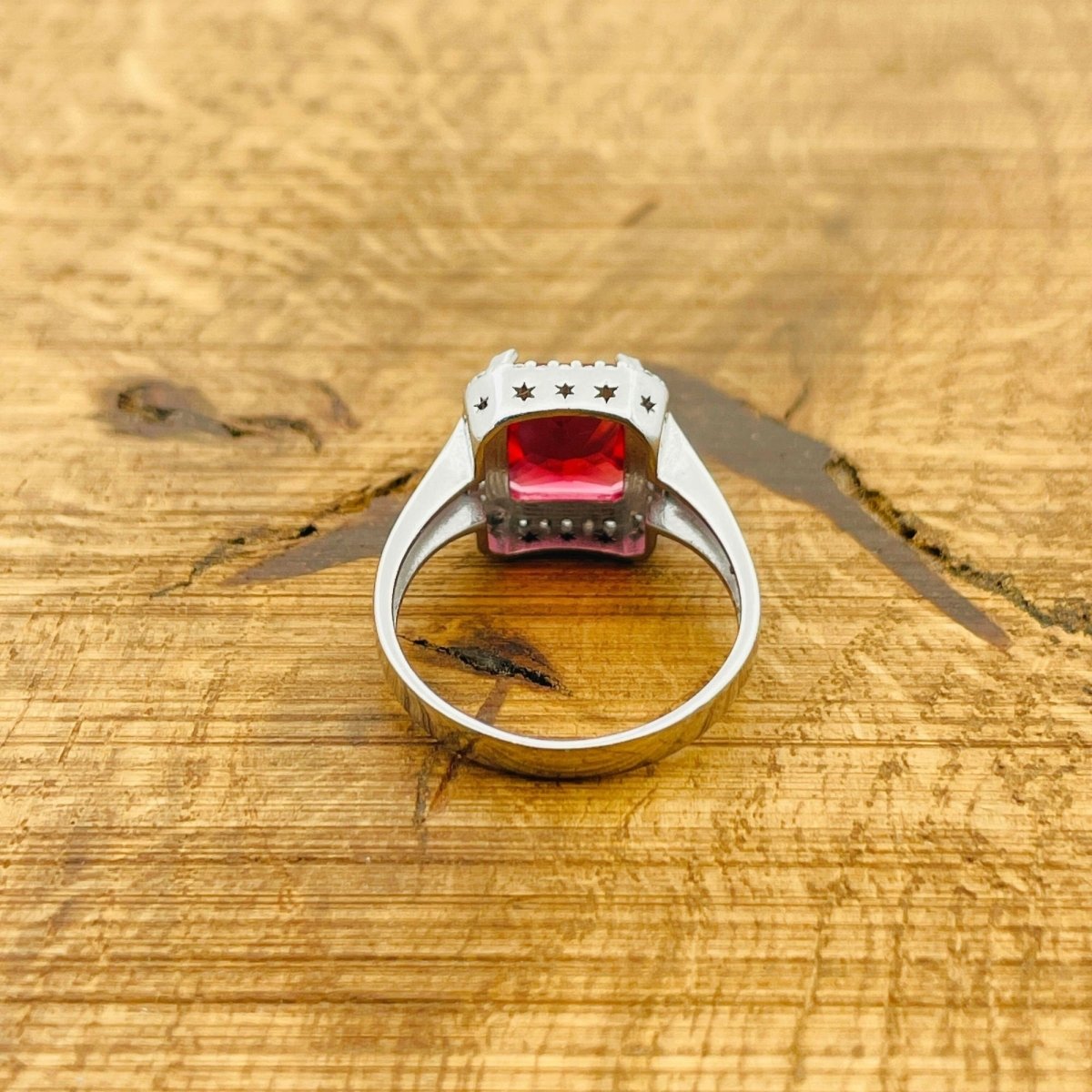 Women's Ruby Silver Ring - TryAladdin