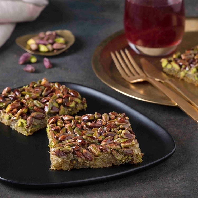 Karakoy Gulluoglu | Turkish Sultani Pistachio Dessert - TryAladdin